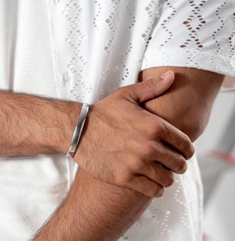 TitanEdge™ - Men's Stainless Steel Kada Bracelet