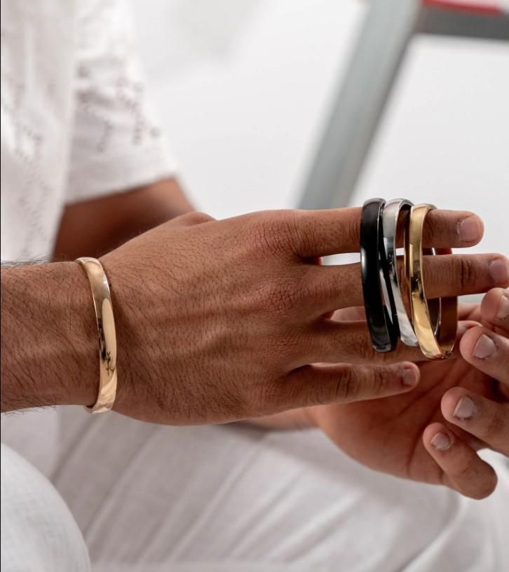 TitanEdge™ - Men's Stainless Steel Kada Bracelet